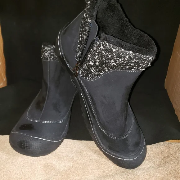 Jambu | Booties - Picture 7 of 9